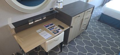 Desk