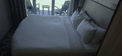 King bed setup